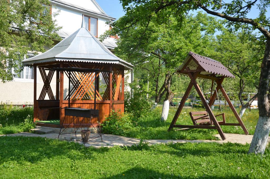Rosinka Appartement Jaremtsje Buitenkant foto