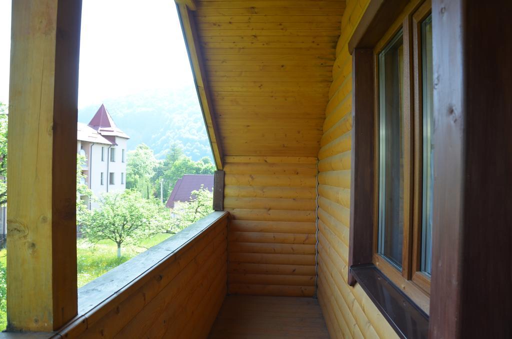 Rosinka Appartement Jaremtsje Buitenkant foto