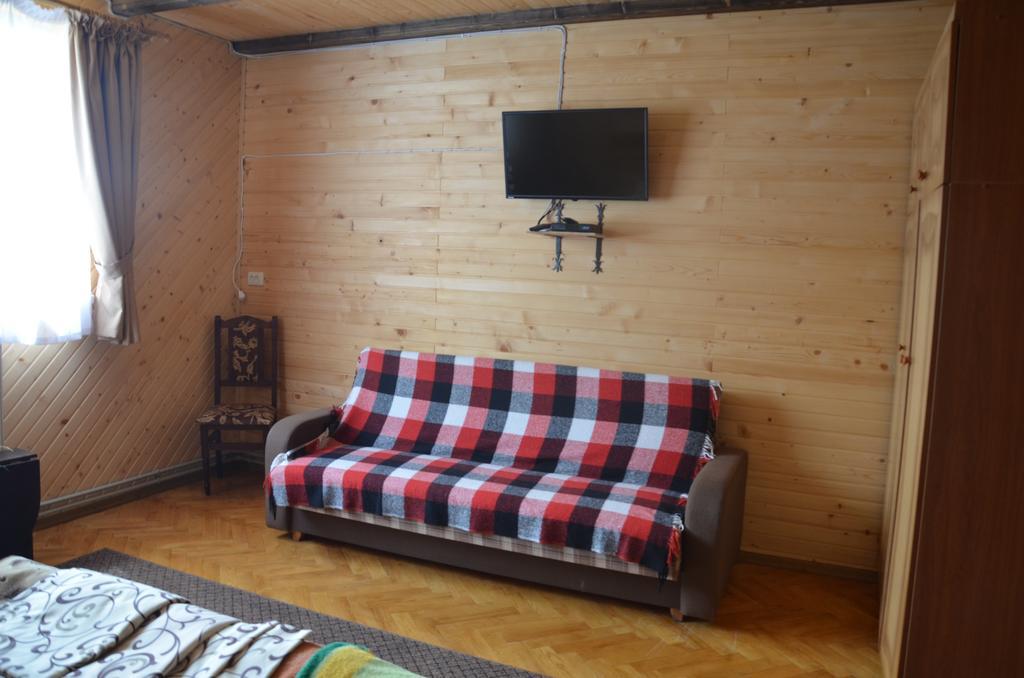 Rosinka Appartement Jaremtsje Buitenkant foto