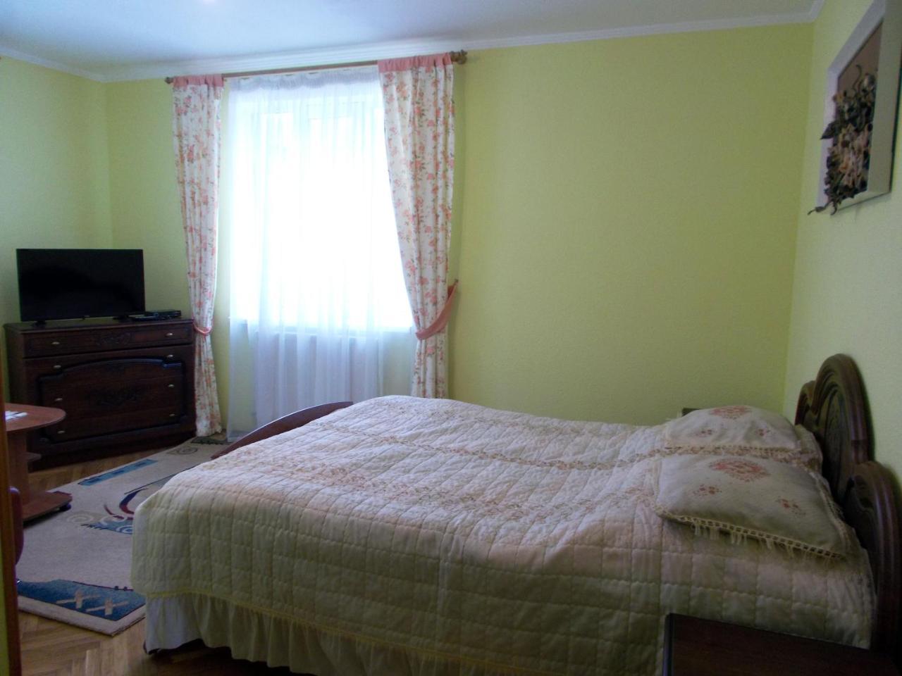 Rosinka Appartement Jaremtsje Buitenkant foto