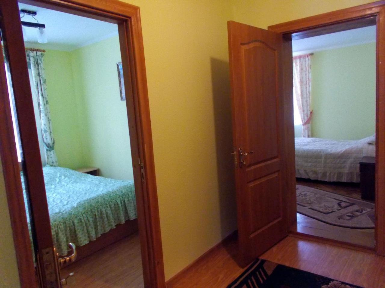 Rosinka Appartement Jaremtsje Buitenkant foto